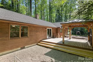 30 Kanuga Heights Ln, Hendersonville, NC 28739 - Photo 27
