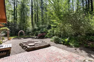 30 Kanuga Heights Ln, Hendersonville, NC 28739 - Photo 29
