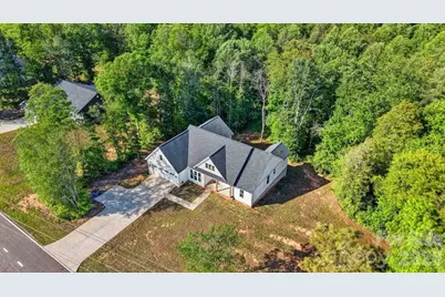 1182 Cape Hickory Road, Hickory, NC 28601 - Photo 3