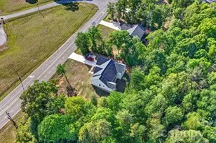 1182 Cape Hickory Rd, Hickory, NC 28601 - Photo 5