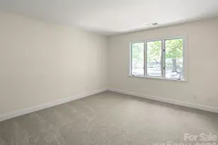 203 Crowfields Dr, Asheville, NC 28803 - Photo 25