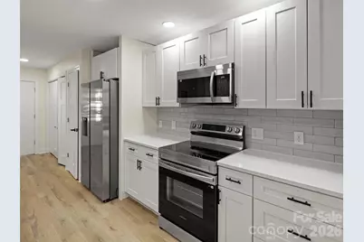 203 Crowfields Drive, Asheville, NC 28803 - Photo 7