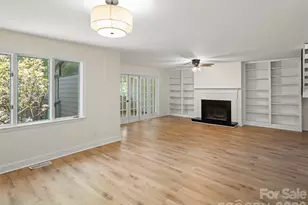 203 Crowfields Dr, Asheville, NC 28803 - Photo 3