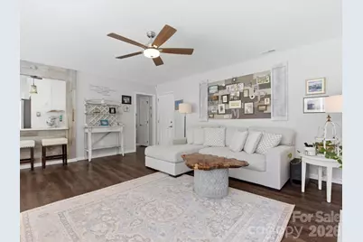 9804 Park Springs Court, Charlotte, NC 28210 - Photo 11