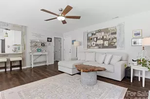 9804 Park Springs Ct, Charlotte, NC 28210 - Photo 11