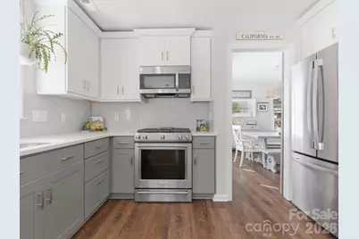 9804 Park Springs Court, Charlotte, NC 28210 - Photo 17