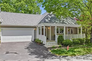 119 Carriage Walk Ln, Hendersonville, NC 28791 - Photo 1