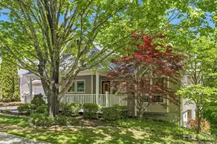 119 Carriage Walk Ln, Hendersonville, NC 28791 - Photo 3