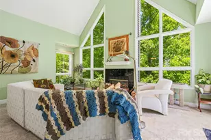 119 Carriage Walk Ln, Hendersonville, NC 28791 - Photo 9