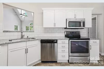 13919 Ballyshannon Lane, Charlotte, NC 28278 - Photo 13
