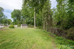 126 Upward Acres St, East Flat Rock, NC 28726 - Photo 19