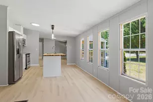 6490 Willow Rd, Hendersonville, NC 28739 - Photo 17