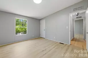 6490 Willow Rd, Hendersonville, NC 28739 - Photo 29