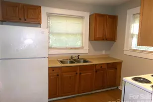 1014 E Main St, Albemarle, NC 28001 - Photo 7