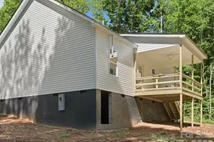 1222 Woodpecker Dr, Clover, SC 29710 - Photo 29