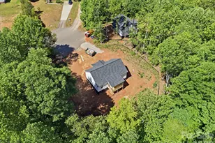 1222 Woodpecker Dr, Clover, SC 29710 - Photo 39