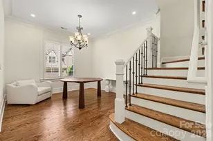 6227 Fletcher Cir, Charlotte, NC 28226 - Photo 3