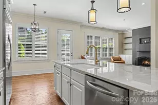 6227 Fletcher Cir, Charlotte, NC 28226 - Photo 9