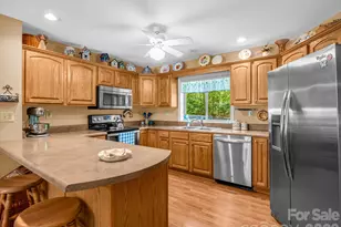 120 Lakewood Dr, Lake Lure, NC 28746 - Photo 11