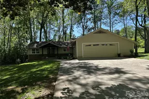 64 Timberidge Dr, Clover, SC 29710 - Photo 1