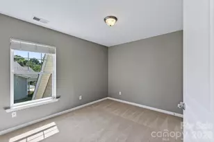598 Sugar Tree Dr, Rock Hill, SC 29732 - Photo 15
