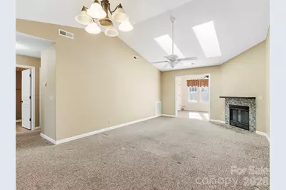 1704 Deermouse Way, Hendersonville, NC 28792 - Photo 9