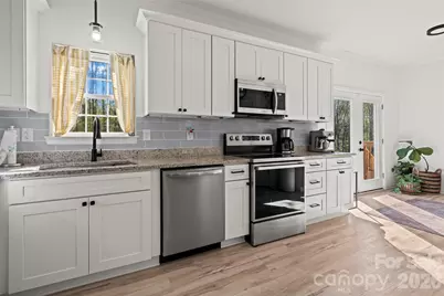 8611 Bent Creek Road, Waxhaw, NC 28173 - Photo 19