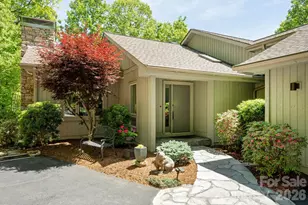 258 Dalhousie Ct, Flat Rock, NC 28731 - Photo 9