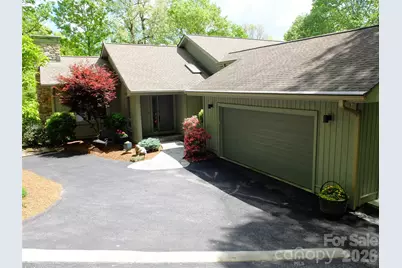 258 Dalhousie Court, Flat Rock, NC 28731 - Photo 3