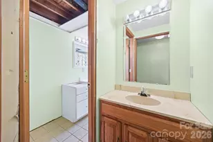 7233 Tuckaseegee Rd, Charlotte, NC 28214 - Photo 41