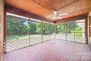 7233 Tuckaseegee Rd, Charlotte, NC 28214 - Photo 27