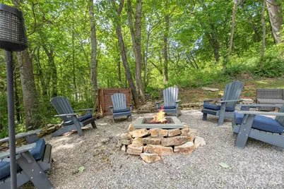 266 Hawks Crest Drive, Waynesville, NC 28786 - Photo 37