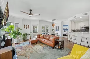 401 N Church St, Charlotte, NC 28202 - Photo 5