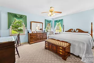 1137 Hibriten Dr SE, Lenoir, NC 28645 - Photo 21