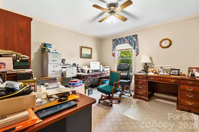 1137 Hibriten Drive SE, Lenoir, NC 28645 - Photo 25