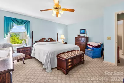 1137 Hibriten Drive SE, Lenoir, NC 28645 - Photo 23