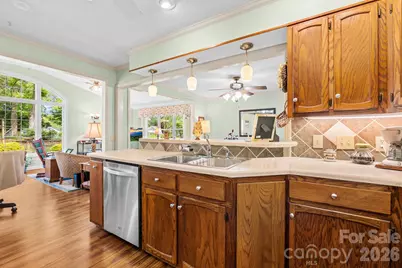 1137 Hibriten Drive SE, Lenoir, NC 28645 - Photo 13