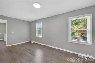 936 Holland Ave, Charlotte, NC 28206 - Photo 13