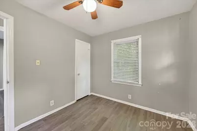 936 Holland Avenue, Charlotte, NC 28206 - Photo 23
