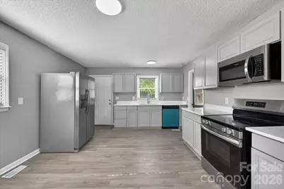 936 Holland Avenue, Charlotte, NC 28206 - Photo 9