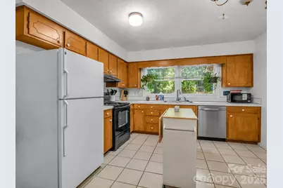 244 Windover Drive, Forest City, NC 28043 - Photo 3