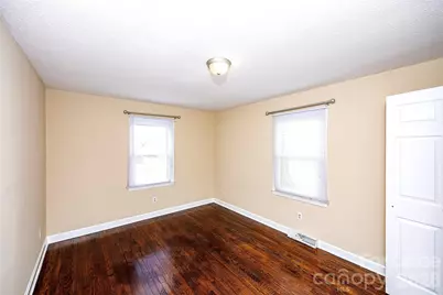 2711 Springbrook Circle, Gastonia, NC 28052 - Photo 9