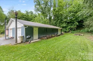 1203 Allens Creek Rd, Waynesville, NC 28786 - Photo 27