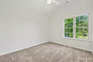 9132 Royal Highlands Ct, Charlotte, NC 28277 - Photo 29