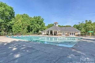 9132 Royal Highlands Ct, Charlotte, NC 28277 - Photo 37