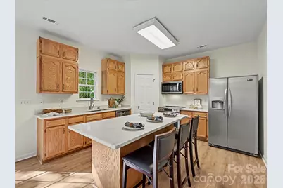 9132 Royal Highlands Court, Charlotte, NC 28277 - Photo 5