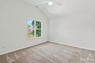 9132 Royal Highlands Ct, Charlotte, NC 28277 - Photo 27