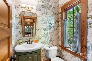 536 Hawk Mountain Rd, Lake Toxaway, NC 28747 - Photo 13
