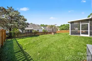 4313 David Cox Rd, Charlotte, NC 28269 - Photo 23