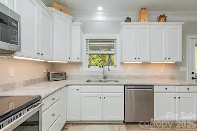 4907 Lanvale Avenue, Trinity, NC 27370 - Photo 9